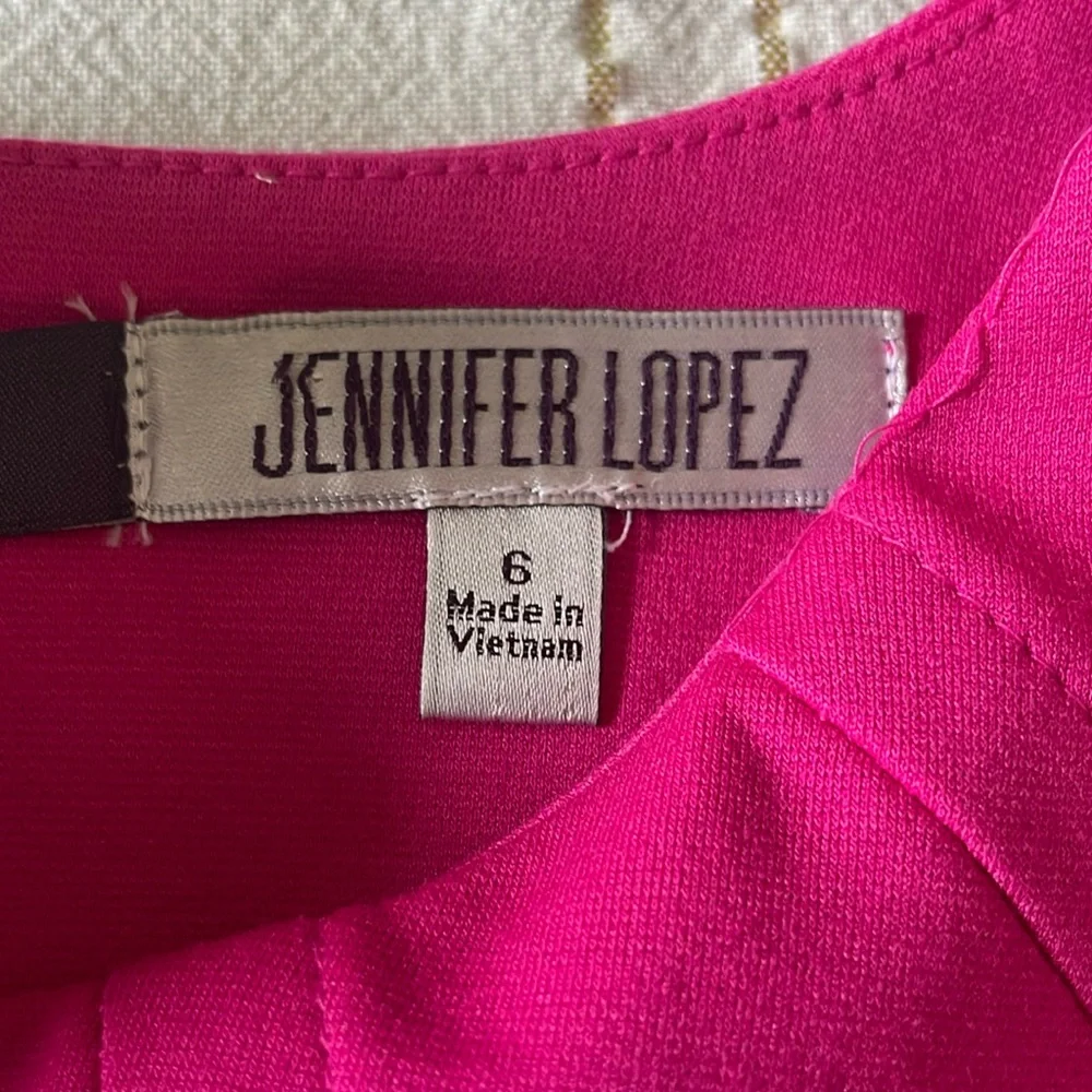 JENNIFER LOPEZ Dress Pink Ponte Knit Flattering MIDI Stretchy Sleeveless 6